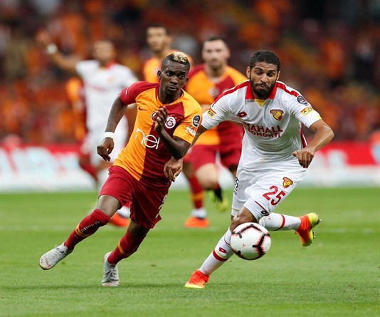 Bir Veda, Bir Merhaba
